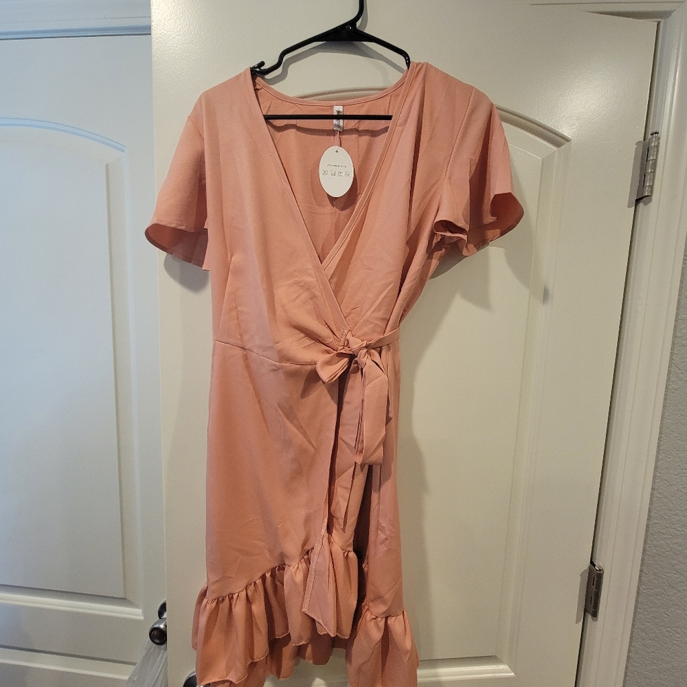 Nwt wrap around dress